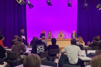news panel